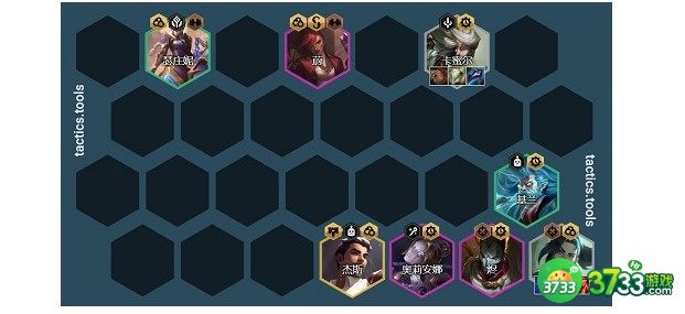 金铲铲之战执法女警阵容装备搭配