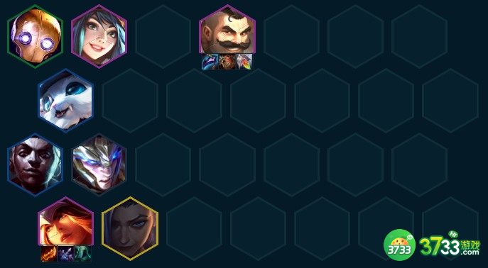 金铲铲之战强袭极客阵容装备搭配详解