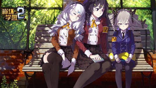 崩坏学园2雷霆万钧好用吗-雷霆万钧徽章分析